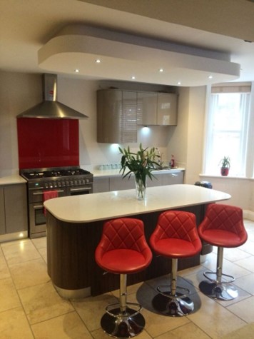 Quirky ceiling colour mix