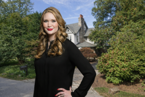Inside Sarah J. Maas’ $4M Mansion After ‘ACOTAR’ Fame